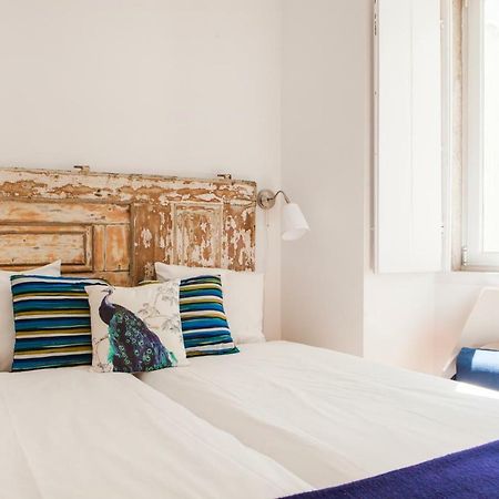 Cozy 1St Floor Flat Central Chiado District With Balconies And Ac 19Th Century Building Lisboa Dış mekan fotoğraf