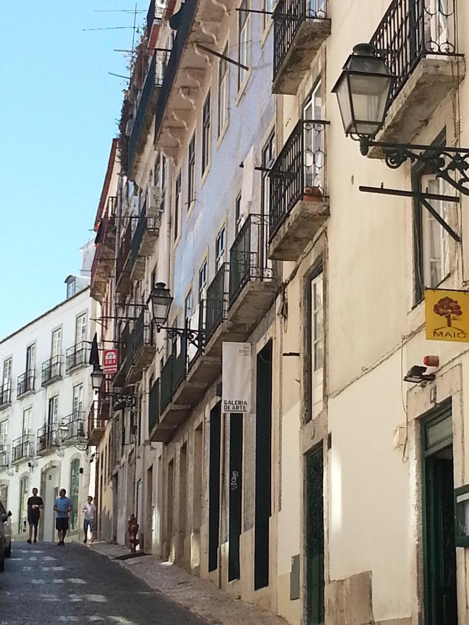 Cozy 1St Floor Flat Central Chiado District With Balconies And Ac 19Th Century Building Lisboa Dış mekan fotoğraf