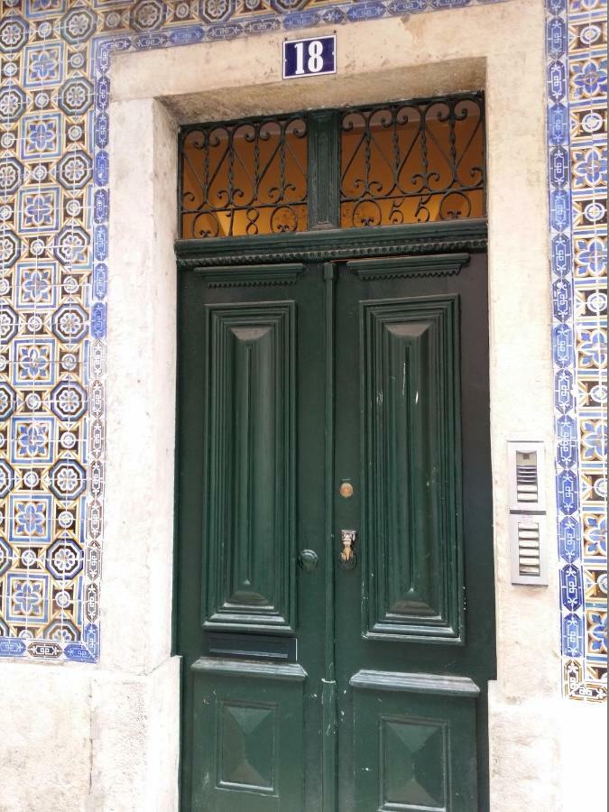 Cozy 1St Floor Flat Central Chiado District With Balconies And Ac 19Th Century Building Lisboa Dış mekan fotoğraf